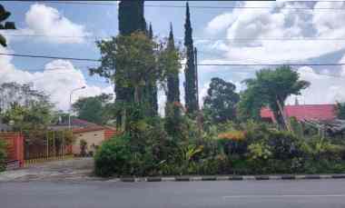 dijual villa bukit berbunga