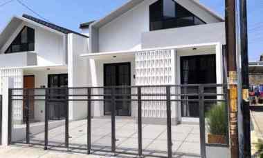 dijual villa cinunuk bandung