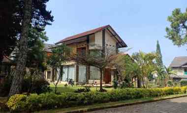 Turun Harga Villa Istana Bunga Cisarua Full Furnished Hal Luas Lokasi