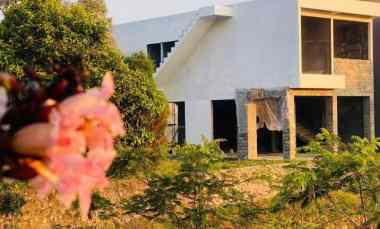 dijual villa di trawas