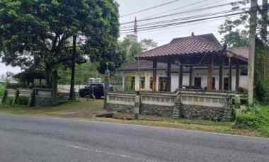 Villa Luas Dijual Cepat dan Murah di Depan Heha Forest Pakem