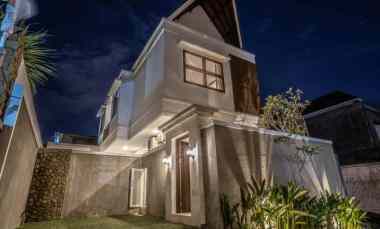 dijual villa jalan raya uluwatu pecatu