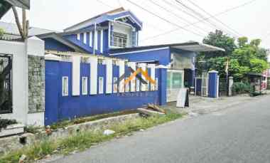 dijual villa jalan sidodame daerah