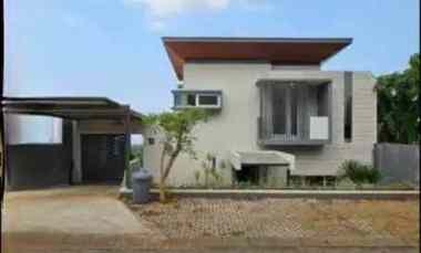 dijual villa jalan taman dayu