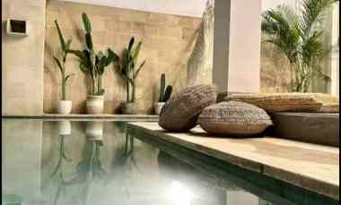 dijual villa kerobokan