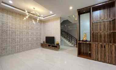 dijual villa komplek grand cemara asri