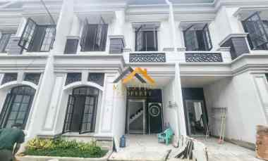 dijual villa komplek marriott bakti