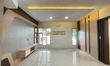 dijual villa komplek mutiara residence