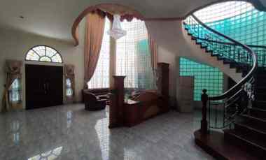 Rumah Dijual di Jalan Taman Polonia, Suka Damai