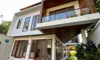 Dijual Villa Luxury Lantai 2 Lokasi Balangan