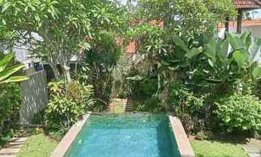 Dijual Villa Freehold di Pererenan dekat ke Canggu Badung Bali