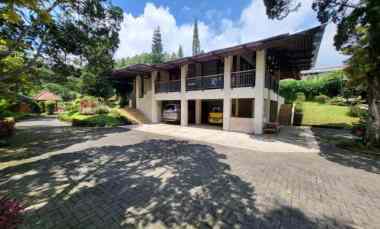 Dijual Villa Taman Safari Desa Cibereum Cisadua Jawa Barat