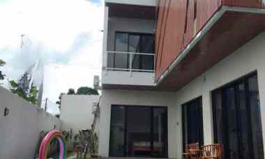 Villa 3-BR Canggu Buduk dalam Komplek Taman Uma Dewi Residence