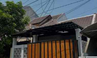 Rumah Disewakan di Wiguna Selatan