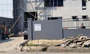 Disawakan Gudang Industri Delta Silicon Lippo Cikarang