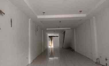 Disewa Ruko Gandeng 3,5 Lantai di Kalideres