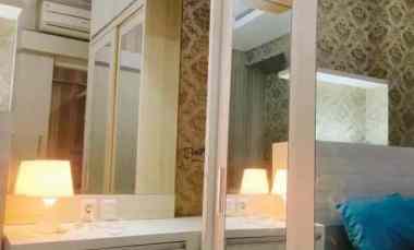 Sewa Apartemen Green Pramuka City Tower Orchid 2BR Full Furnished