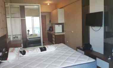 Disewakan Apartemen Puncak Bukit GOLF Lantai 25 Full Furnish Surabaya