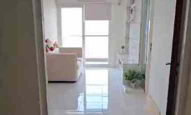 Puncak Dharmahusada Tower A Type 2BR Lantai 18 dekat UPN, MERR, Rungkut