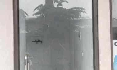 Disewakan Ruang Usaha Lokasi Strategis Pasar Rebo