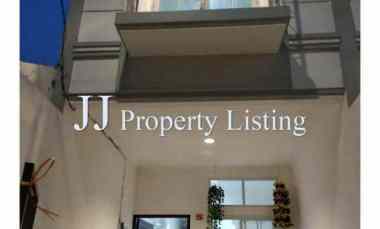 Rumah Disewakan di Komplek menteng 1