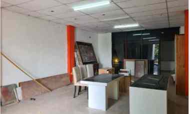 Disewakan Ruko 3 Lantai di Area Gandaria Selatan, Cilandak
