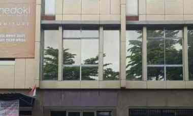 Disewakan Ruko 4 Lantai Siap Huni Lokasi dekat Green Lake City