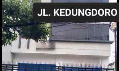 Disewakan Gedung 4 Lantai Surabaya Pusat Kota di Jalan Kedungdoro