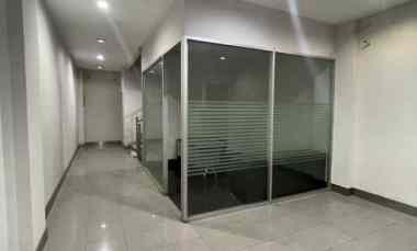 Ruko 3 Lantai Hadap Jalan Raya Boulevard Mampang Prapatan Bagus