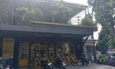 Disewakan Ruang Usaha Strategis di Jatinegara Raya Jakarta Timur