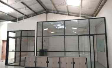 Gudang Disewakan Luas 320 M Siap Pakai di Bizpark 3 Kranji Bekasi Bara