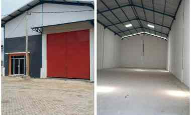 Gudang Luas Strategis di Kawasan Industri Kepatihan Siap Pakai