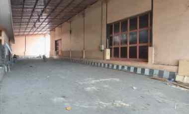 Disewakan Gudang Lokasi Strategis Nol Jalan Raya di Kudus