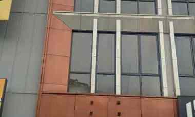 Ruko Bagus di Bulevard 3 Lantai Siap Pakai Kota Wisata Cibubur