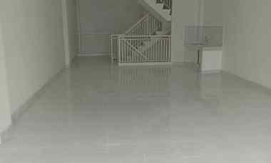 Ruko Murah di Puncak Dharmahusada dekat dengan MERR Lokasi Strategis