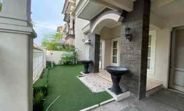 disewakan rumah a yani