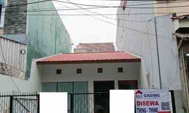 Murah Disewa Rumah Rapih 6x20 Siap Huni Hadap Utara di BCS Klp Gading