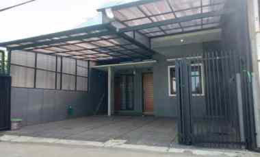 Rumah Disewakan di Bukit Sariwangi