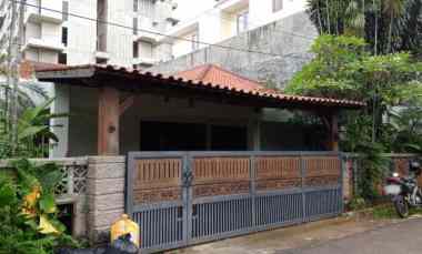 Disewakan Rumah Tinggal Asri Siap Huni Area Ampera-Kemang, Cilandak