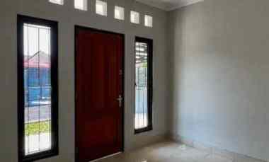 Disewakan Rumah dalam Komplek Cirendeu Baru Renov Suasana Asri Sejuk