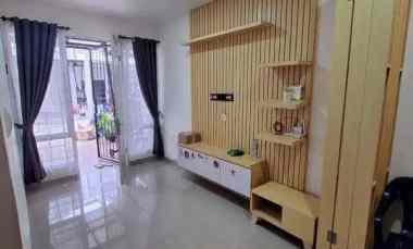 Disewakan Rumah Cluster Ciputat Bintaro dekat Dgn Stasiun Sudimara Sem