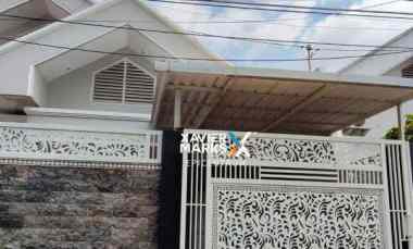 Disewakan Rumah di Dharmahusada Siap Huni Terawat