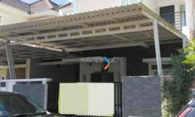 Disewakan Rumah di Taman Rivera Regency 2 Lantai