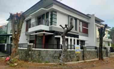 Disewakan Rumah Galaxi Bumi Permai Hook Unit Sangat Terawat