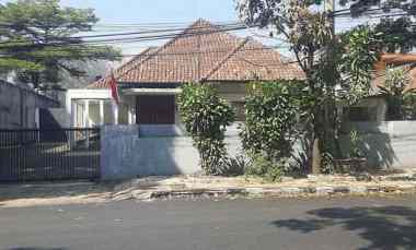 Rumah Disewakan di Gatot Subroto