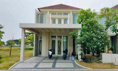 disewakan rumah grand pakuwon surabaya barat