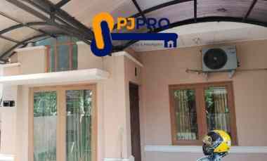 Disewakan Rumah Siap Huni di Harapan Indah 2 Cluster Taman Sari