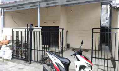Disewakan Hunian Bagus dan Minimallis Siap Huni Diharapan Indah C0412