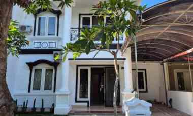 Disewakan Rumah Pakuwon City Laguna Surabaya Timur FULL Furnished