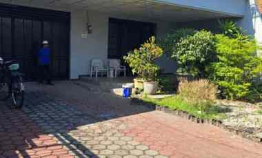 Sewa Rumah Usaha jl Pajajaran Pusat Kota LT 400 225jt/th Nego